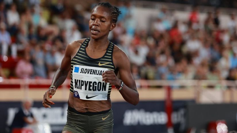 Faith Kipyegon © World Athletics