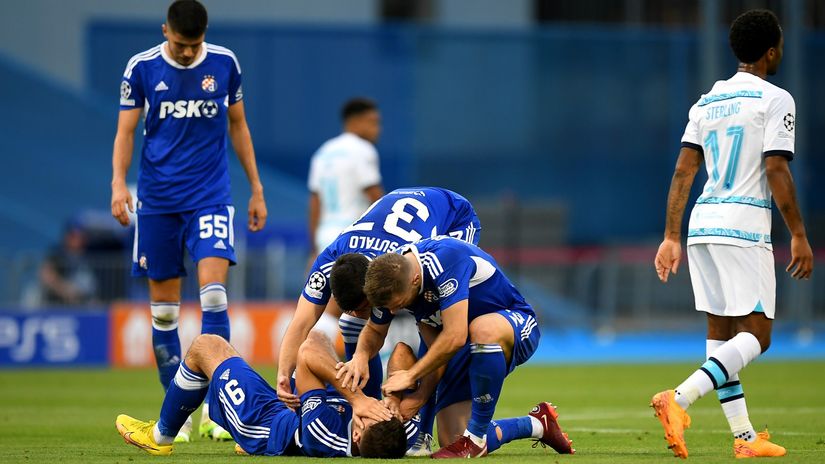 Dinamo Zagreb players celebrate (©Jurij Kodrun/Getty Images)