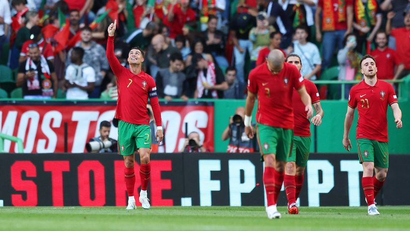 Cristiano Ronaldo celebrates after scoring for the national team (©Carlos Rodrigues/Getty Images)