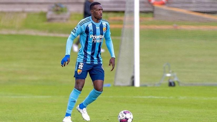 Frank Odhiambo enrolls for Swedish language classes to ease communication