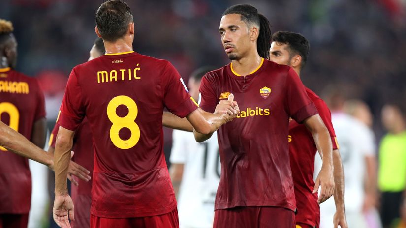 Matic and Smalling (©Paolo Bruno/Getty Images)