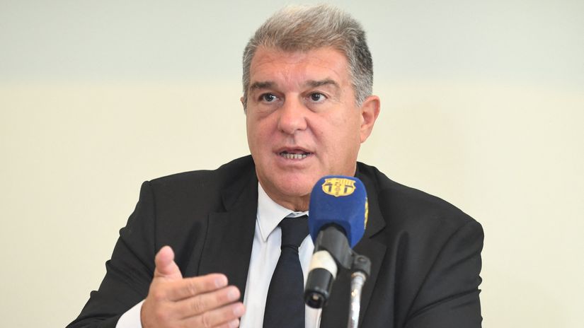 Barcelona cannot sign players in January, Laporta confirms