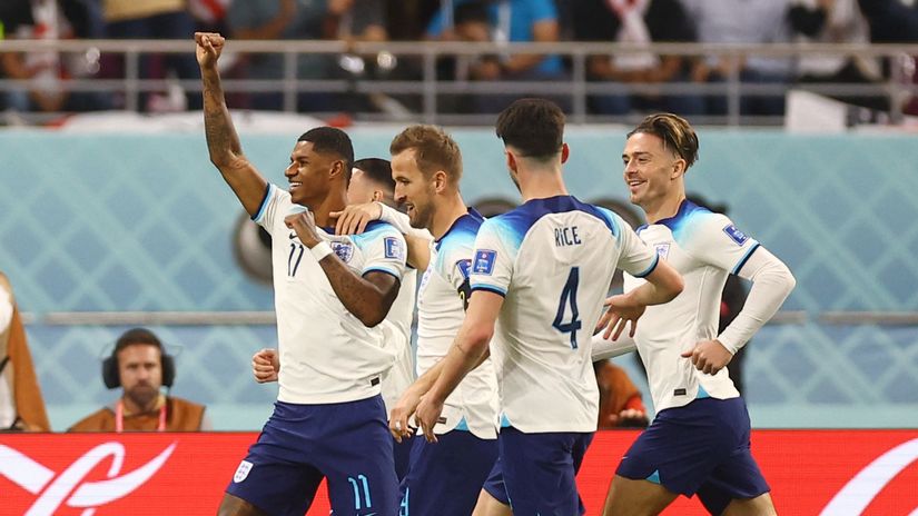 English celebrating (©Gallo Images)