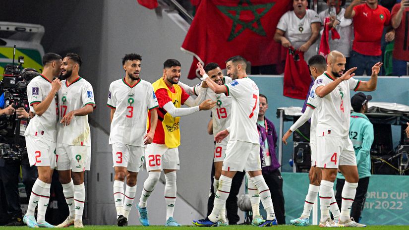 Morocco top Group F to advance to knockouts at the expense of Belgium