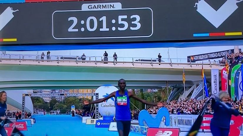 Kelvin Kiptum smashes Valencia Marathon record in spectacular debut