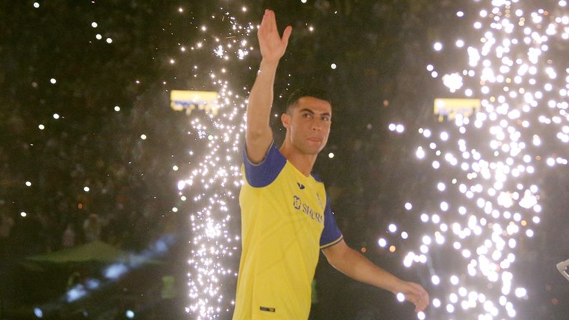 Ronaldo unveiled in Saudi Arabia: 'My work in Europe is done'