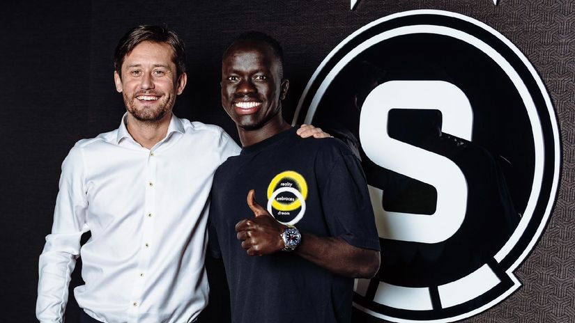 Awer Mabil © Mozzart Sport