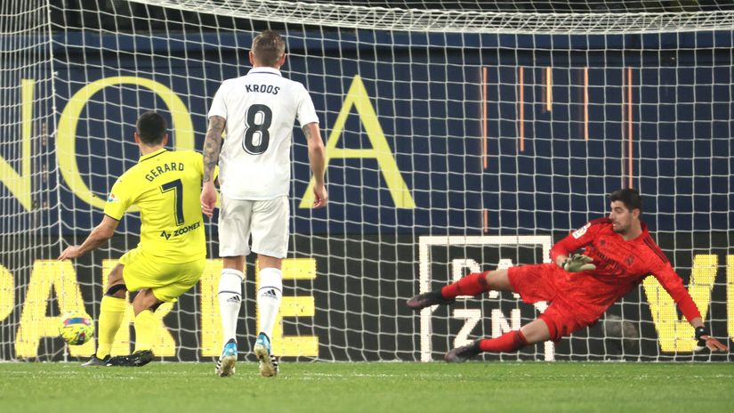 Gerard Moreno scores the winner (©AFP)