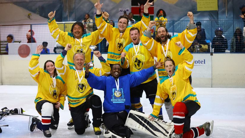 Howi Cheetahs celebrate © Mozzart Sport 