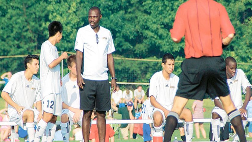 Kempes:  Poor leadership, corruption killing Kenyan football