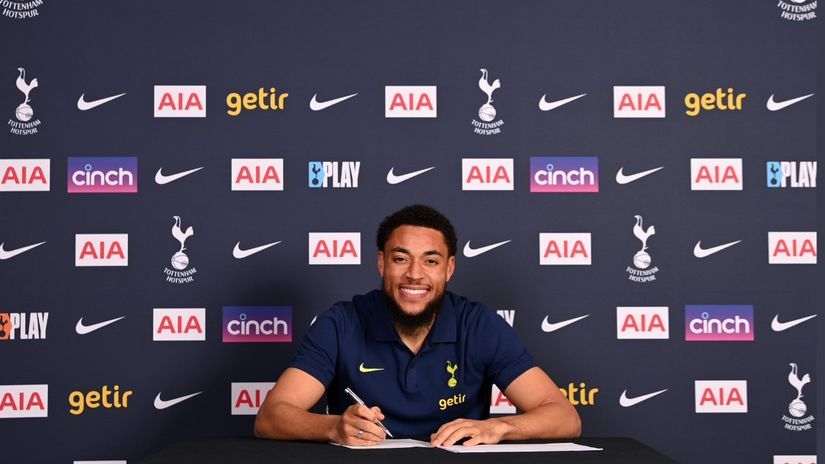 Arnaut Dandjuma (©SpursOfficial)