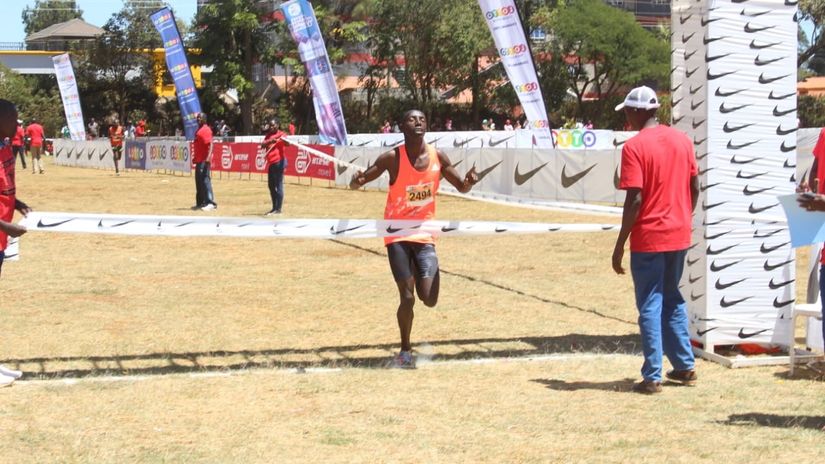 Emmaculate Anyango and Weldon Lagat shine at the Discovery Kenya Cross Country race
