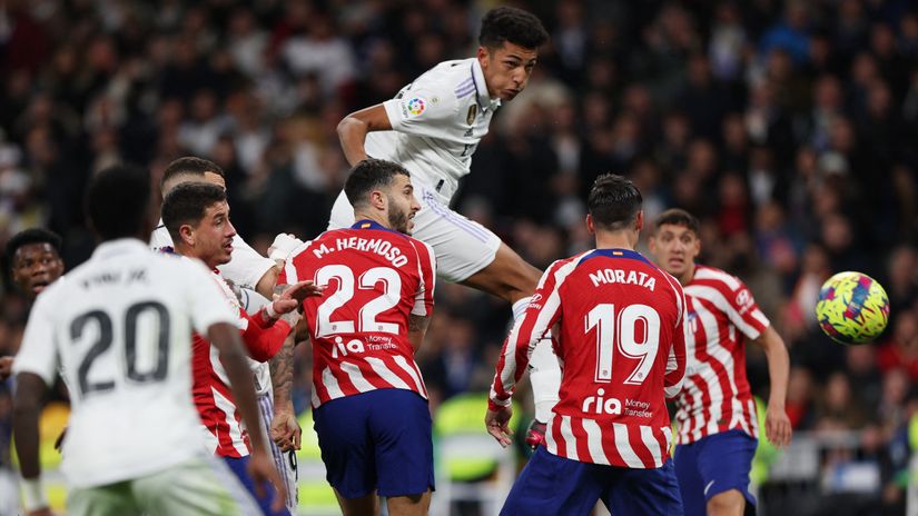 A painfull Madrileno draw for Los Blancos - ten-men Atletico keep Real away from Barca