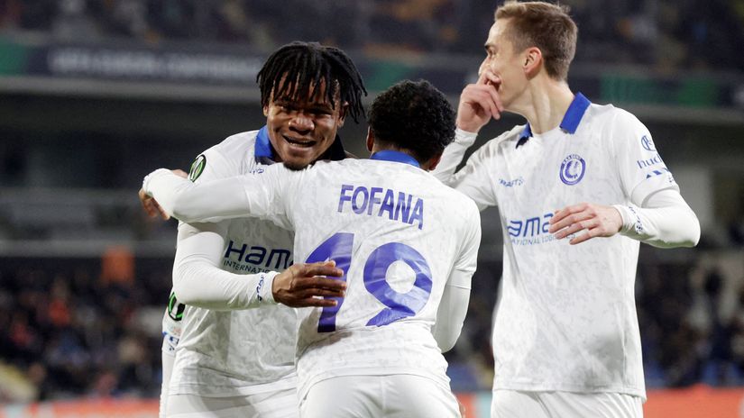 Orban celebrates after making his furious record on Wednesday night (©REUTERS/Murad Sezer)