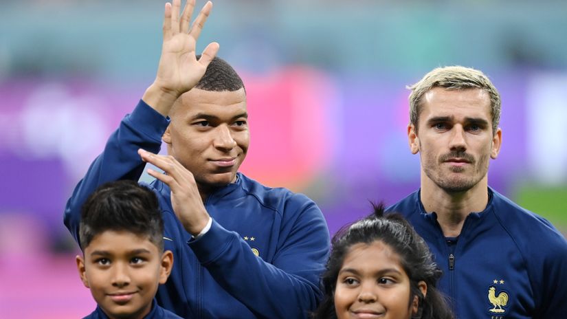 Mbappe and Griezmann during the international duty for France (©Dan Mullan/Getty Images)