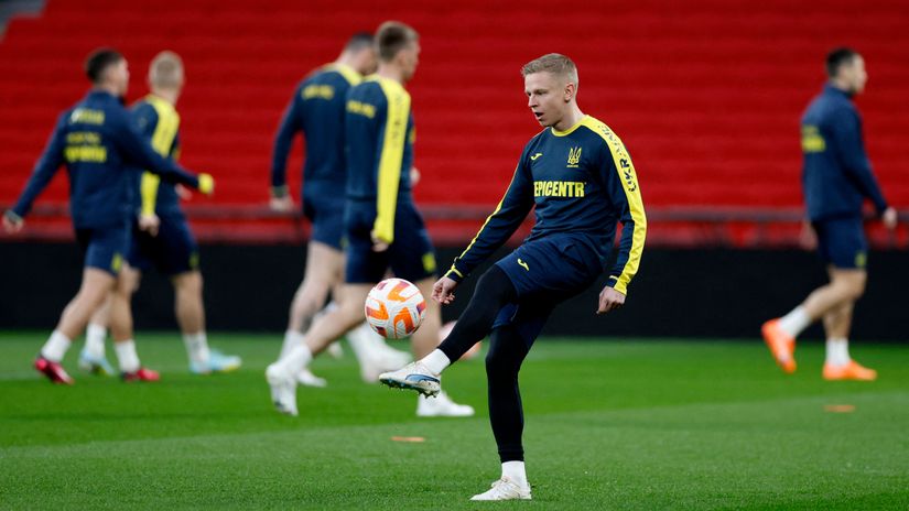 Zinchenko at training (©Gallo Images)