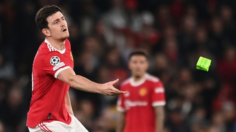 Harry Magure threw away the captian's armband (©Getty Images)