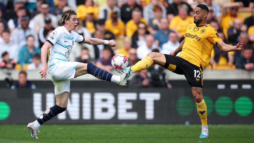 Gallagher in action against Wolves (©Eddie Keogh/Getty Images)