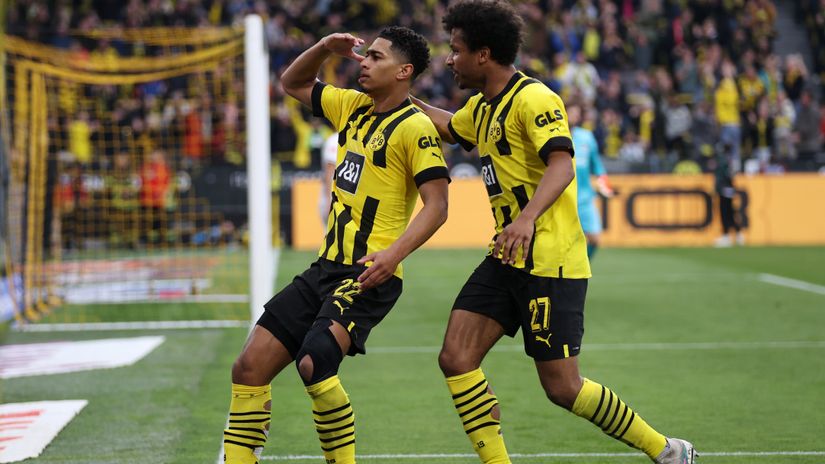 Bellingham and Adeyemi celebrate against Eintracht (©Lars Baron/Getty Images)