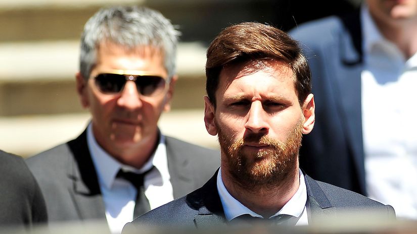 Messi's father denies Saudi Arabia rumors, blames media