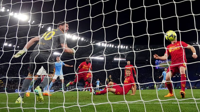 Sergej's late equalizer (©Gallo Images)