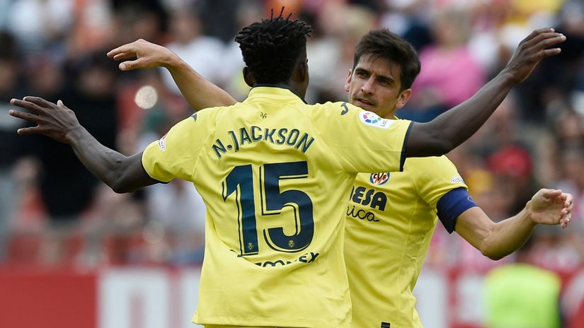 Grandad Pepe, Grandad Gerard and golden boy Nicolas keep Yellow Submarine's UCL dream alive