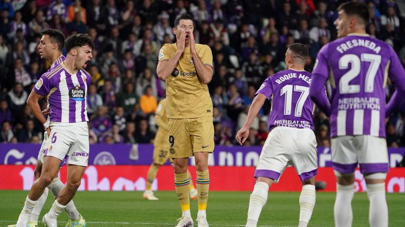 Lewandowski shocked (©AFP)