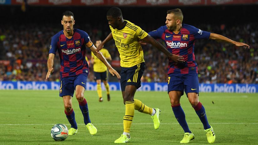 Busquets and Alba in action against Juventus back in the day (©)