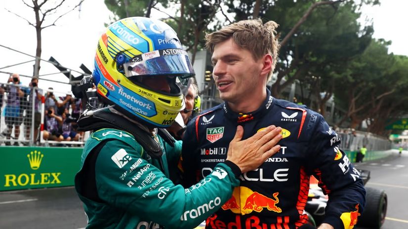 © F1
