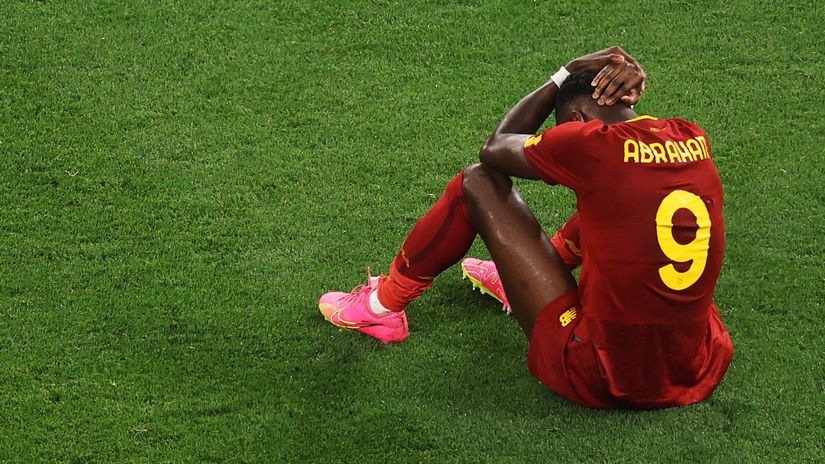Nighmare end to the season for Tammy Abraham (©Getty Images)