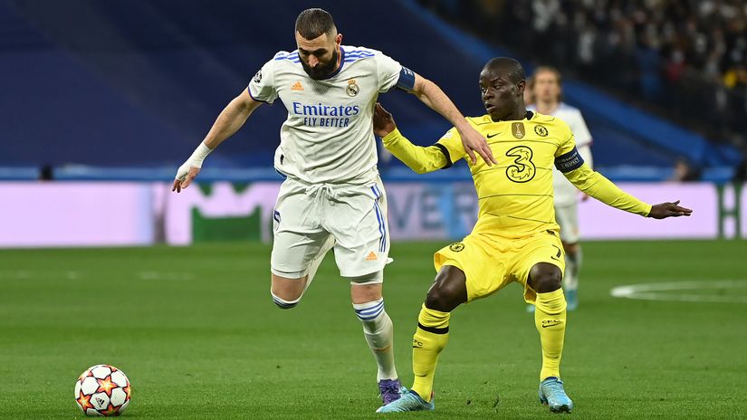 Benzema and Kante during the Chelsea vs Real Madrid UCL tie back in 2022 (© David Ramos/Getty Images)