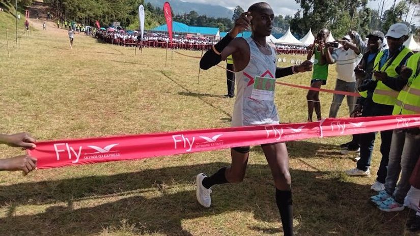 Hillary Kipkoech and Naomi Jebet reign supreme in Moi Girls’ Kapsowar run