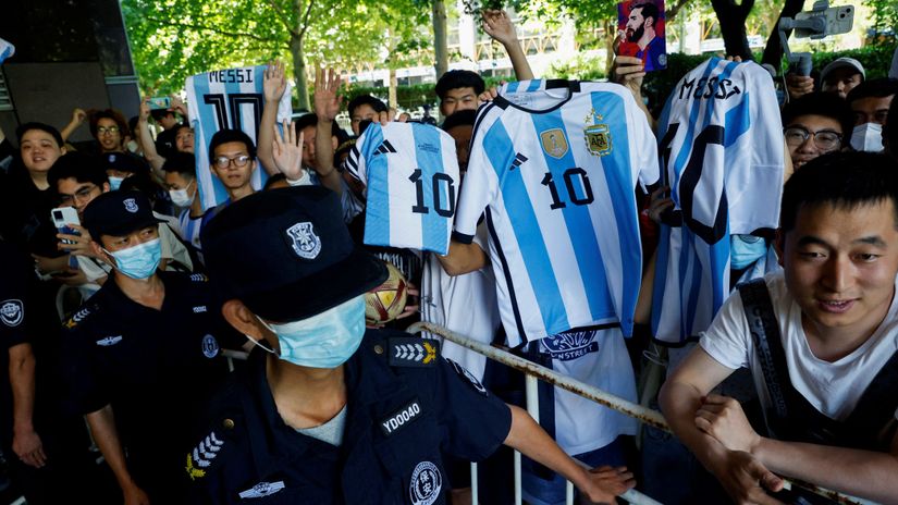 (©Reuters/Thomas Peter/Gallo Images)