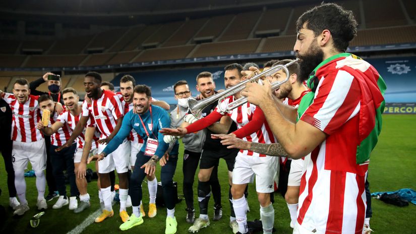 A boy and his trumpet... (©RFEF - Pool/Getty Images)