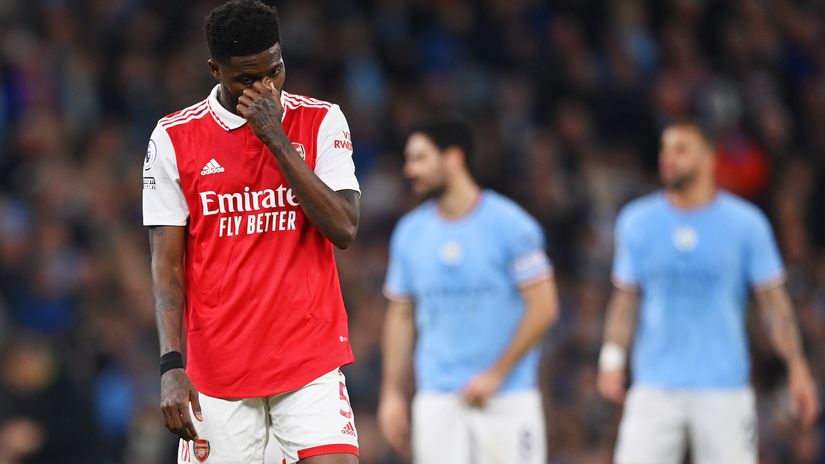Thomas Partey in action for Arsenal against Man City (©Michael Regan/Getty Images)
