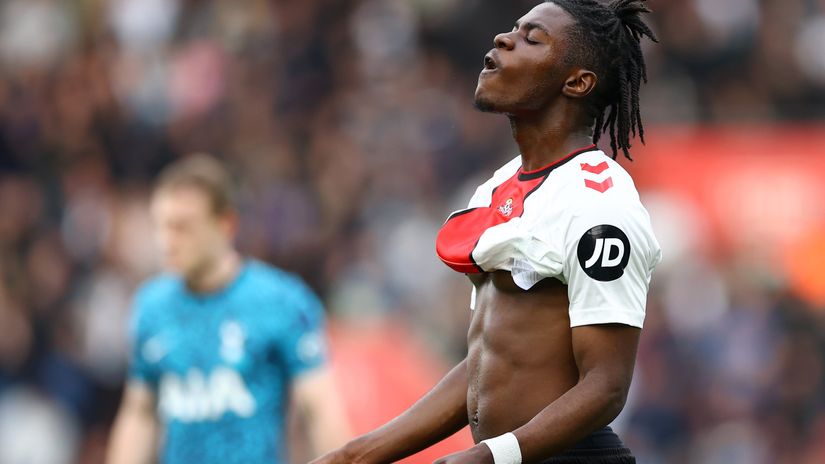 Romeo Lavia in action for Southampton (©Michael Steele/Getty Images)