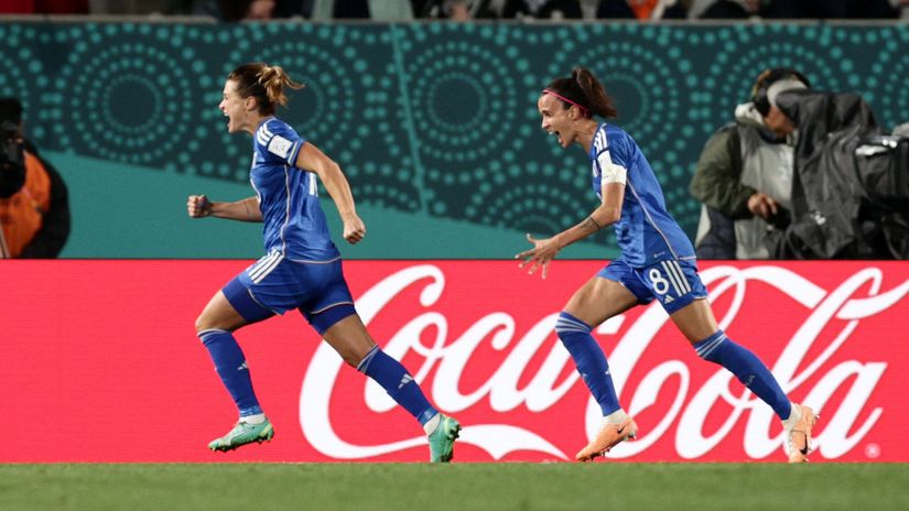 Cristiana Girelli (left) after scoring (©Gallo Images) 