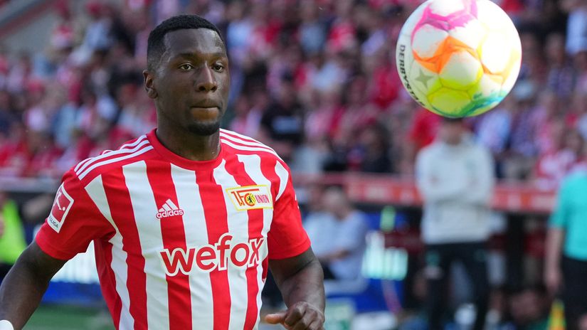 Sheraldo Becker (©AFP)