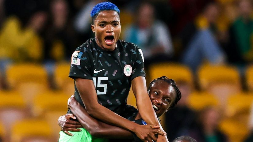 Nigeria hold Ireland to become first African side into Round of 16