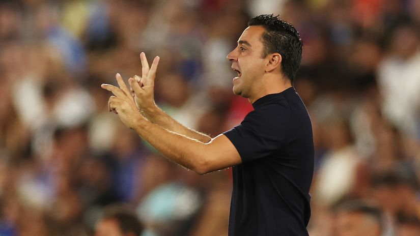 Moaning, sobbing and disregarding facts: Xavi blames the referee for Barcelona's impotence