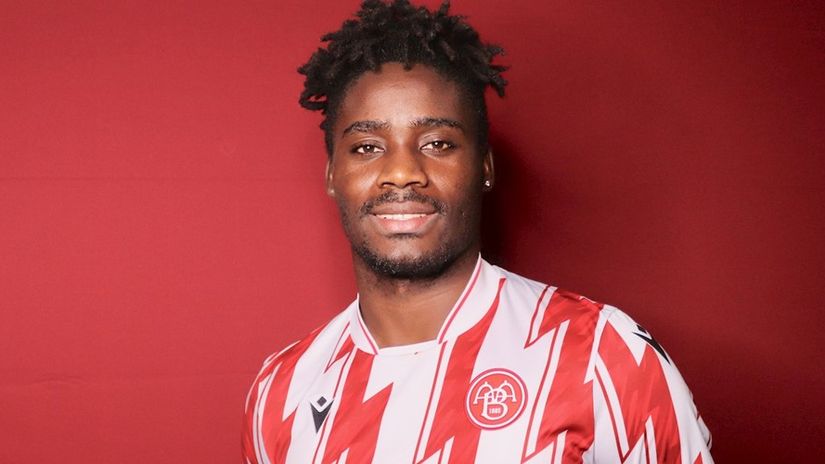 Richard Odada joins Danish side AaB on loan
