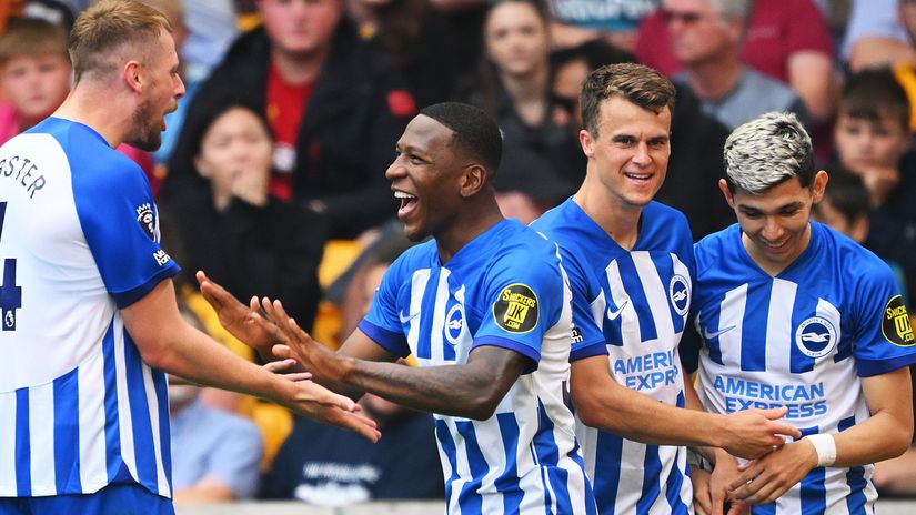 Brighotn players have all the reasons to be happy (©Clive Mason/Getty Images)