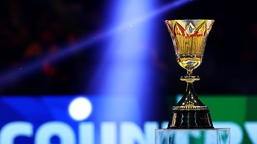 FIBA Basketball World Cup trophy (©Getty Images)