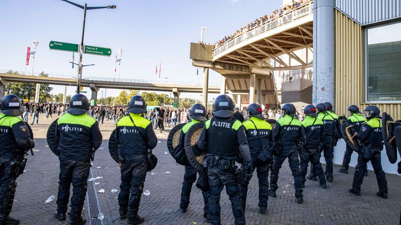 'Stop professional football in the Netherlands. Just stop it!'