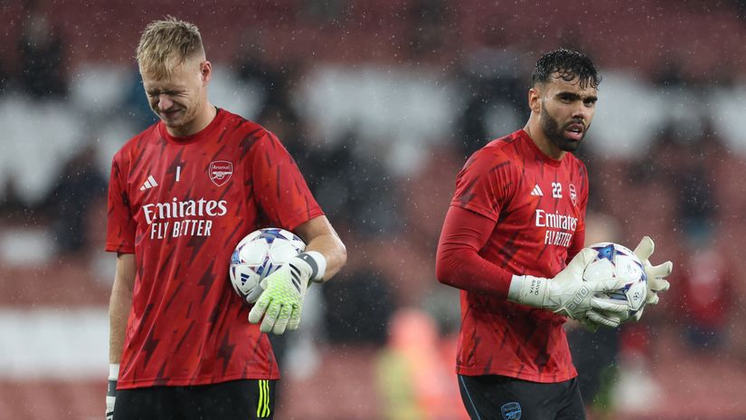 Chelsea and Bayern have noted that Ramsdale is on the bench