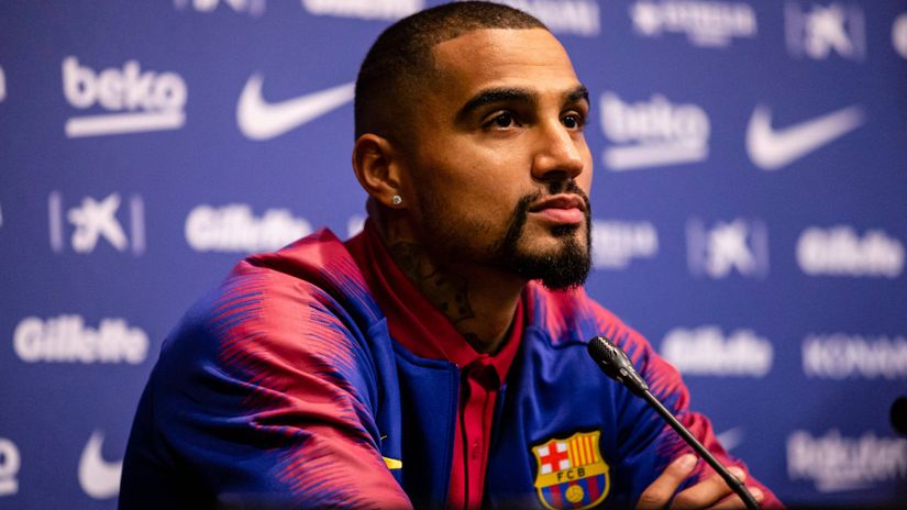 'I had to lie that Messi is the best player in order to play for Barca'