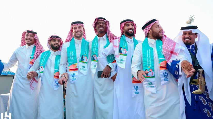 Neymar (far right) with his Al-Hilal teammates (©AFP)