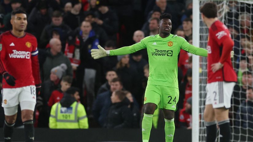 Newcastle humiliate Manchester 3-0 with five full backs and no striker!