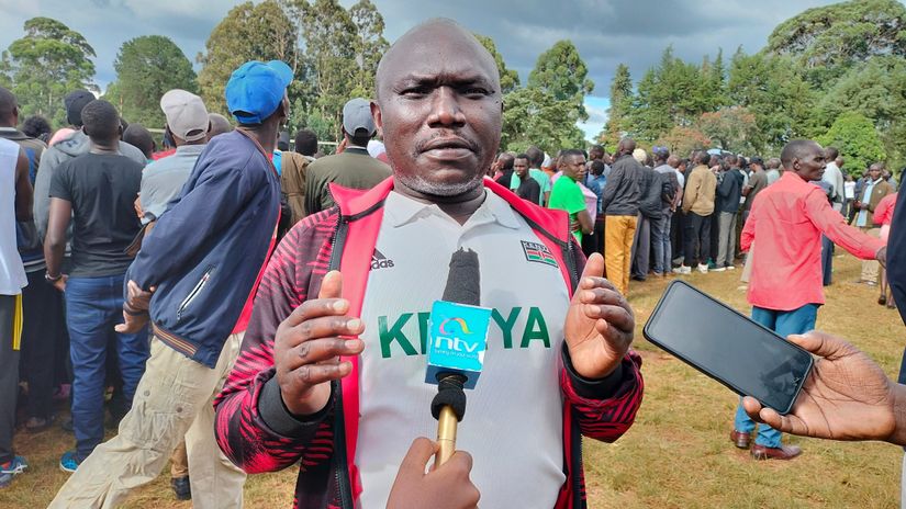  Team manager John Ogara addresses the press in Mosoriot, Nandi County Tabby Nashipae