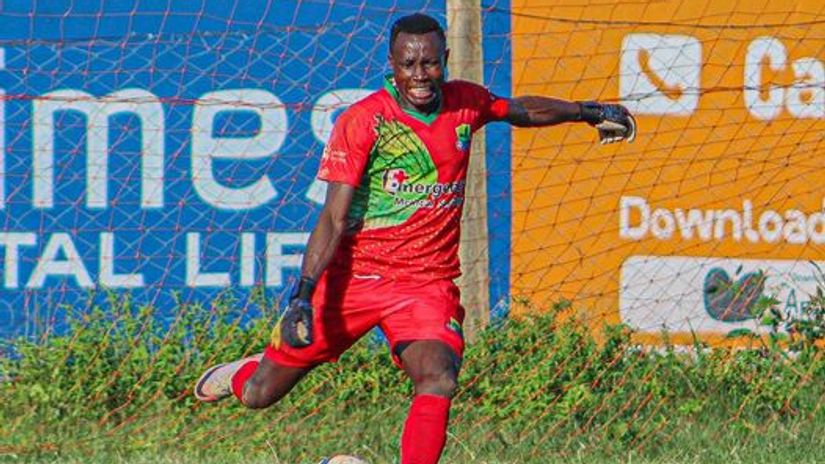 Innocent Lihasi © Stars Chase